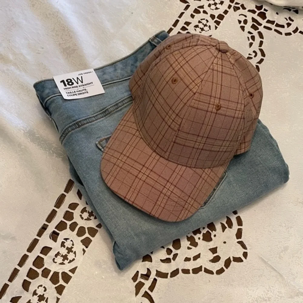 Beige Plaid Baseball Cap - Picture 4 of 10